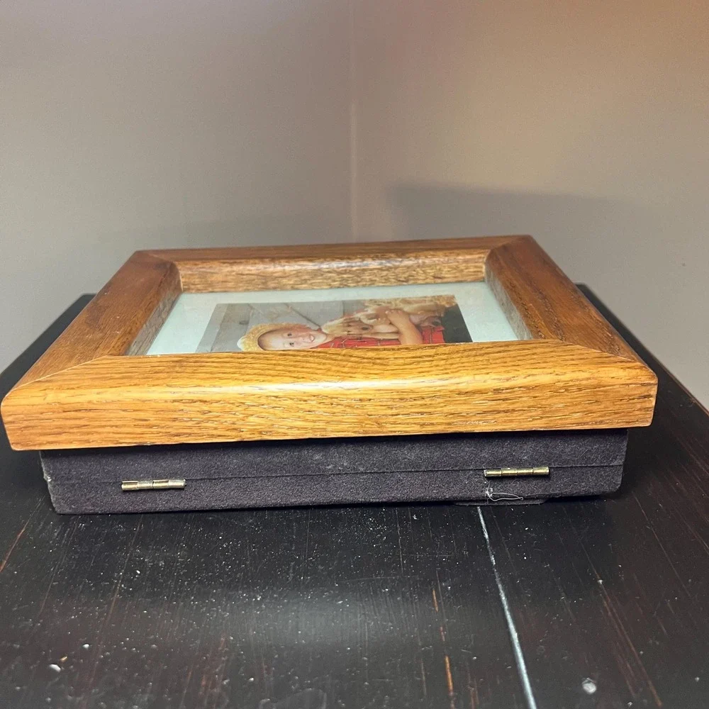 VTG Oak Picture Frame Photo Storage Box Hinged Wood Frame Album farm  cottage